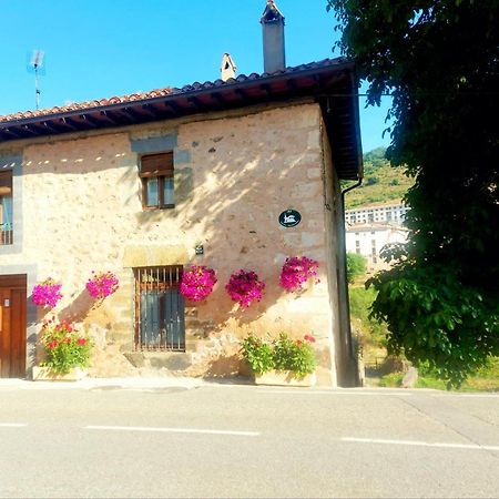 Casa Rural El Quemao Pension Villoslada de Cameros Buitenkant foto