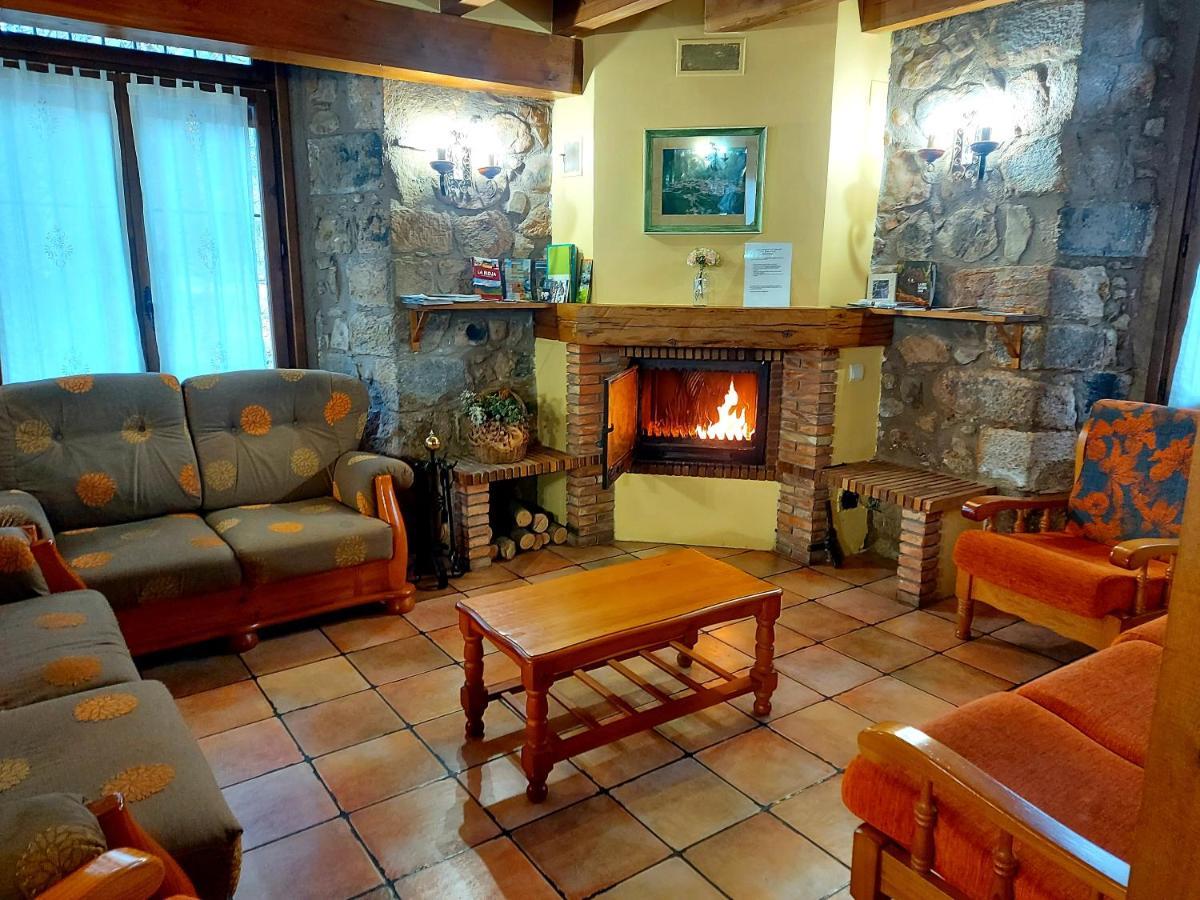 Casa Rural El Quemao Pension Villoslada de Cameros Buitenkant foto